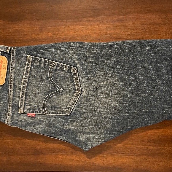 Levi’s 511 Slim Cutoff Shorts - sz 33 - Excellent! - Picture 3 of 8